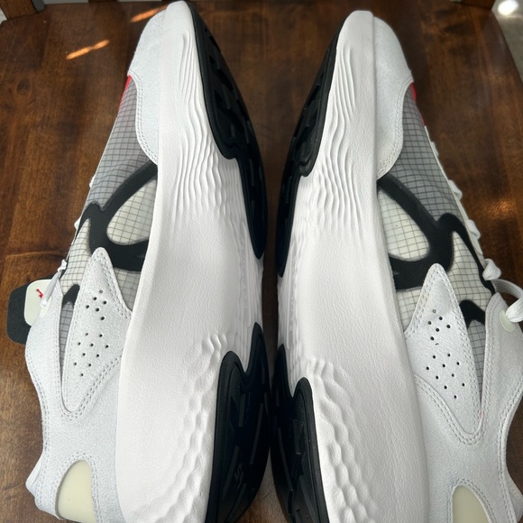 Size 13 Men's Jordan Delta 3 Low White/Chile Red-Black (DN2647 160) - Picture 4 of 8